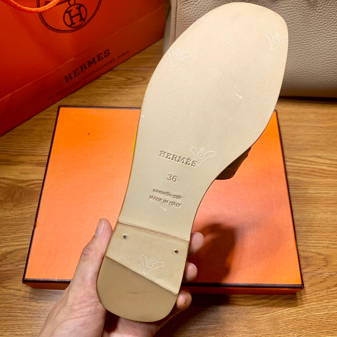 Luxury Shoes - Top QualityS - 944