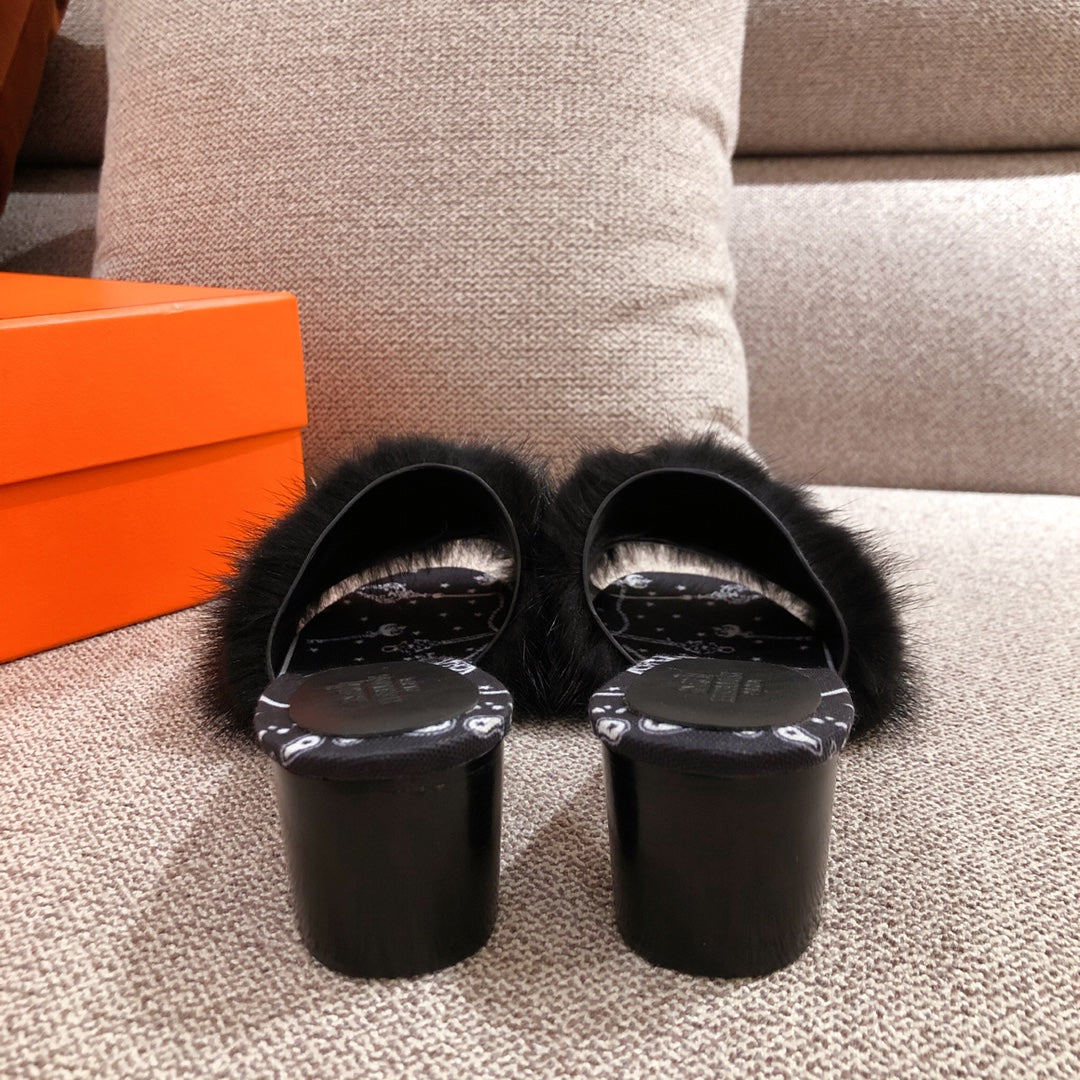 Luxury Shoes - Top QualityS - 585