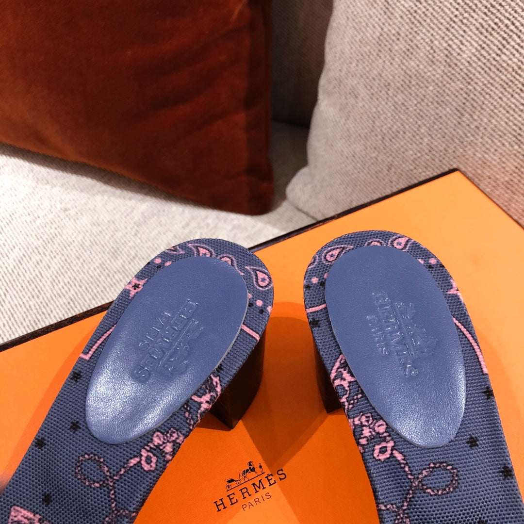 Luxury Shoes - Top QualityS - 582