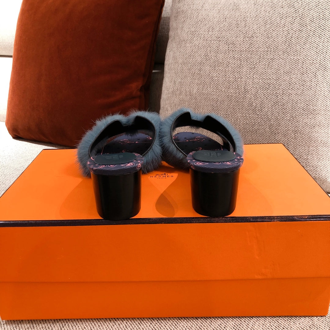 Luxury Shoes - Top QualityS - 584