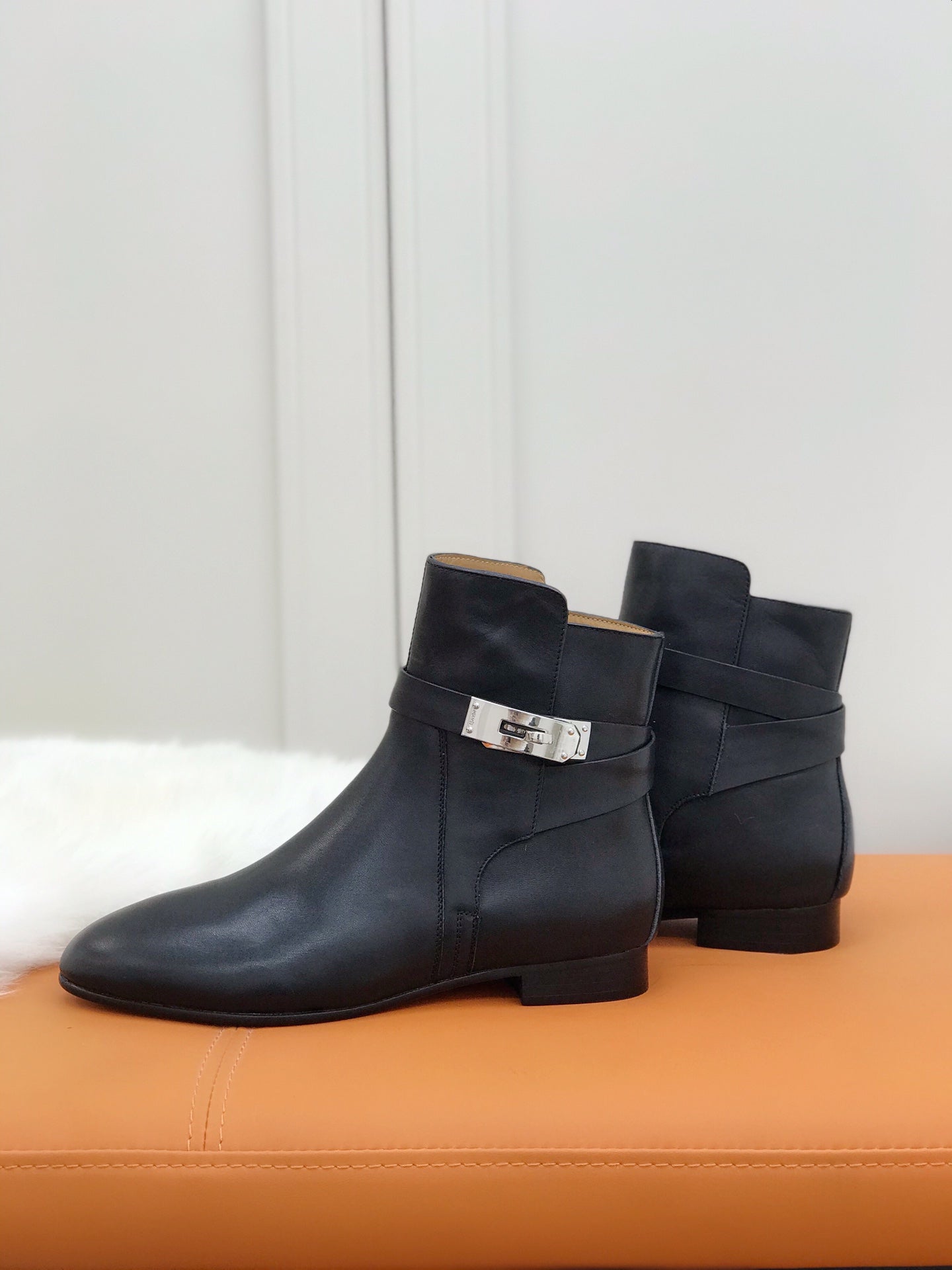 Luxury Shoes - Top QualityS - 535