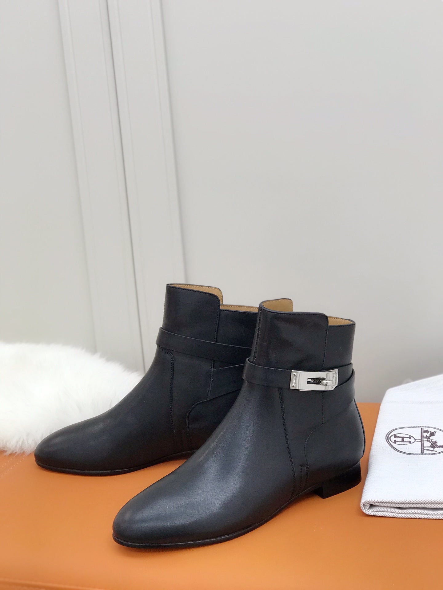 Luxury Shoes - Top QualityS - 535