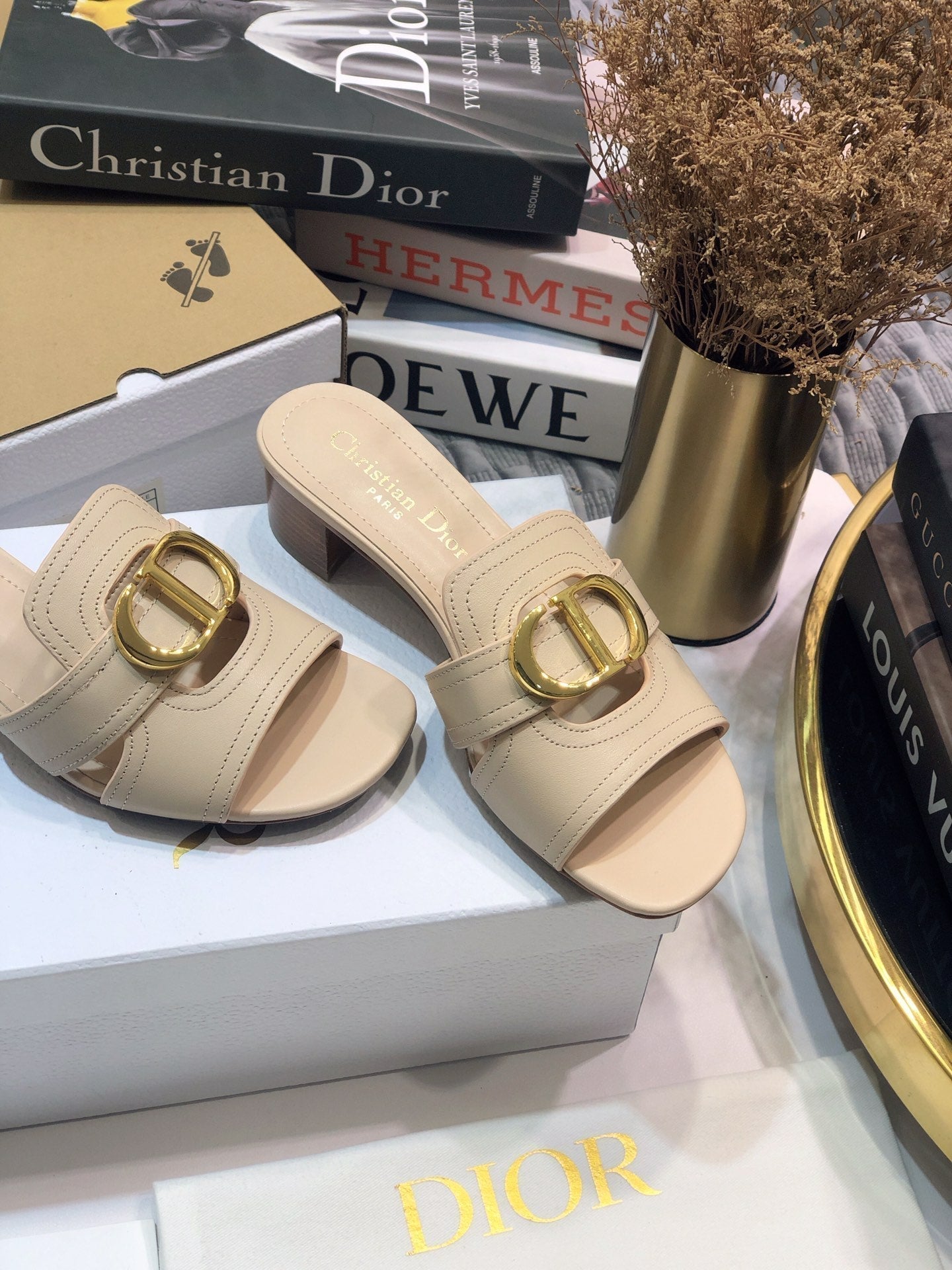 Luxury Shoes - Top QualityR - 666