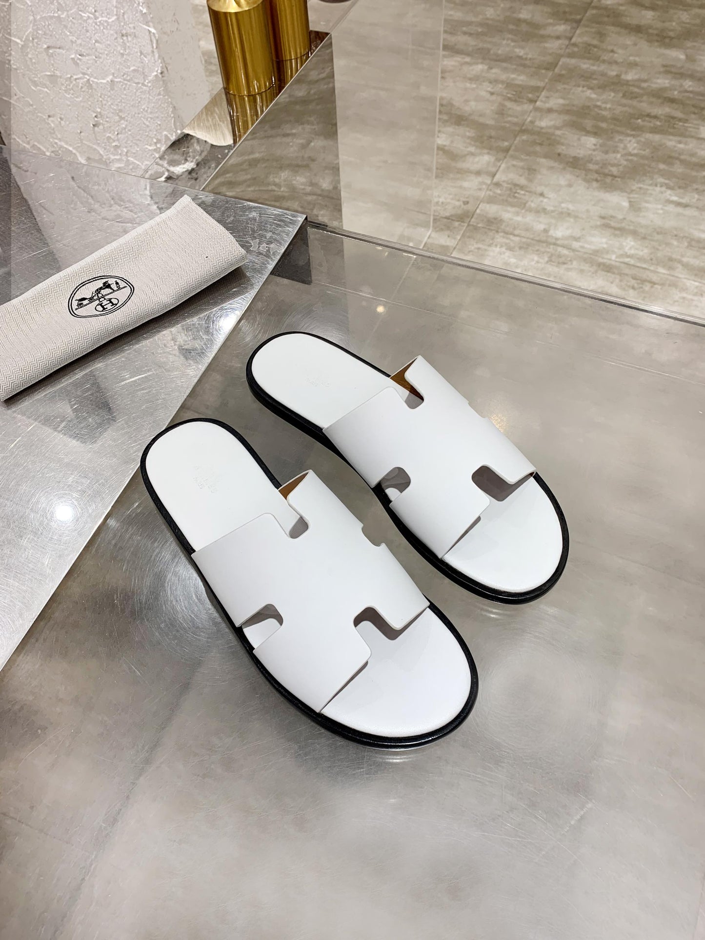 Luxury Shoes - Top QualityS - 822