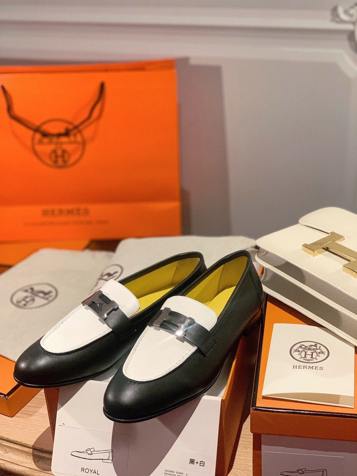 Luxury Shoes - Top QualityS - 984