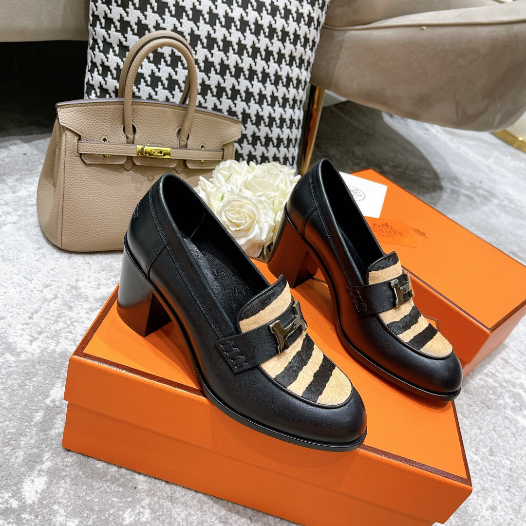 Luxury Shoes - Top QualityS - 552