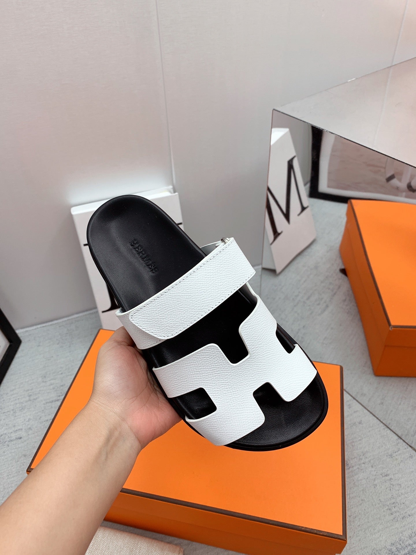 Luxury Shoes - Top QualityS - 791