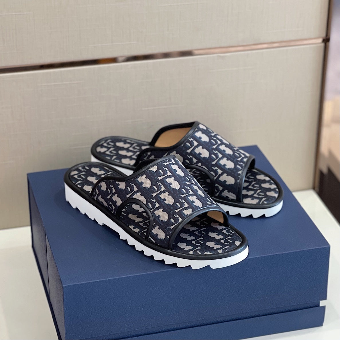 Luxury Shoes - Top QualityR - 1036
