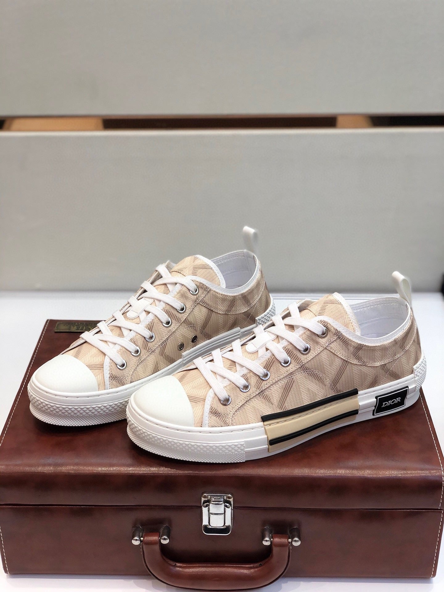 Luxury Shoes - Top QualityR - 1069