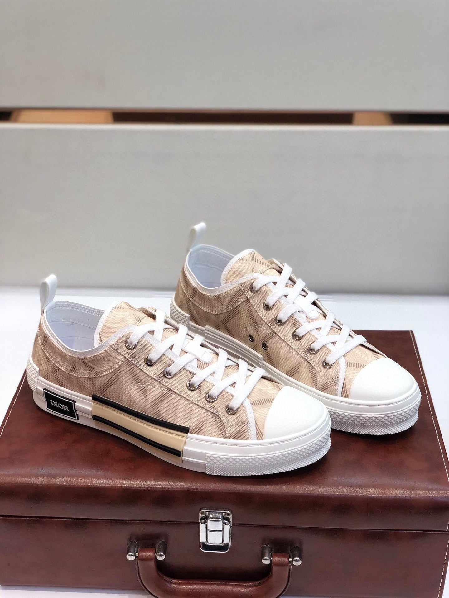 Luxury Shoes - Top QualityR - 1069