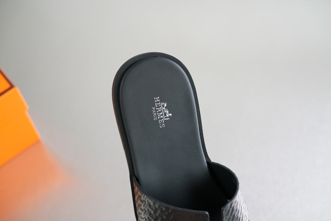 Luxury Shoes - Top QualityS - 1001