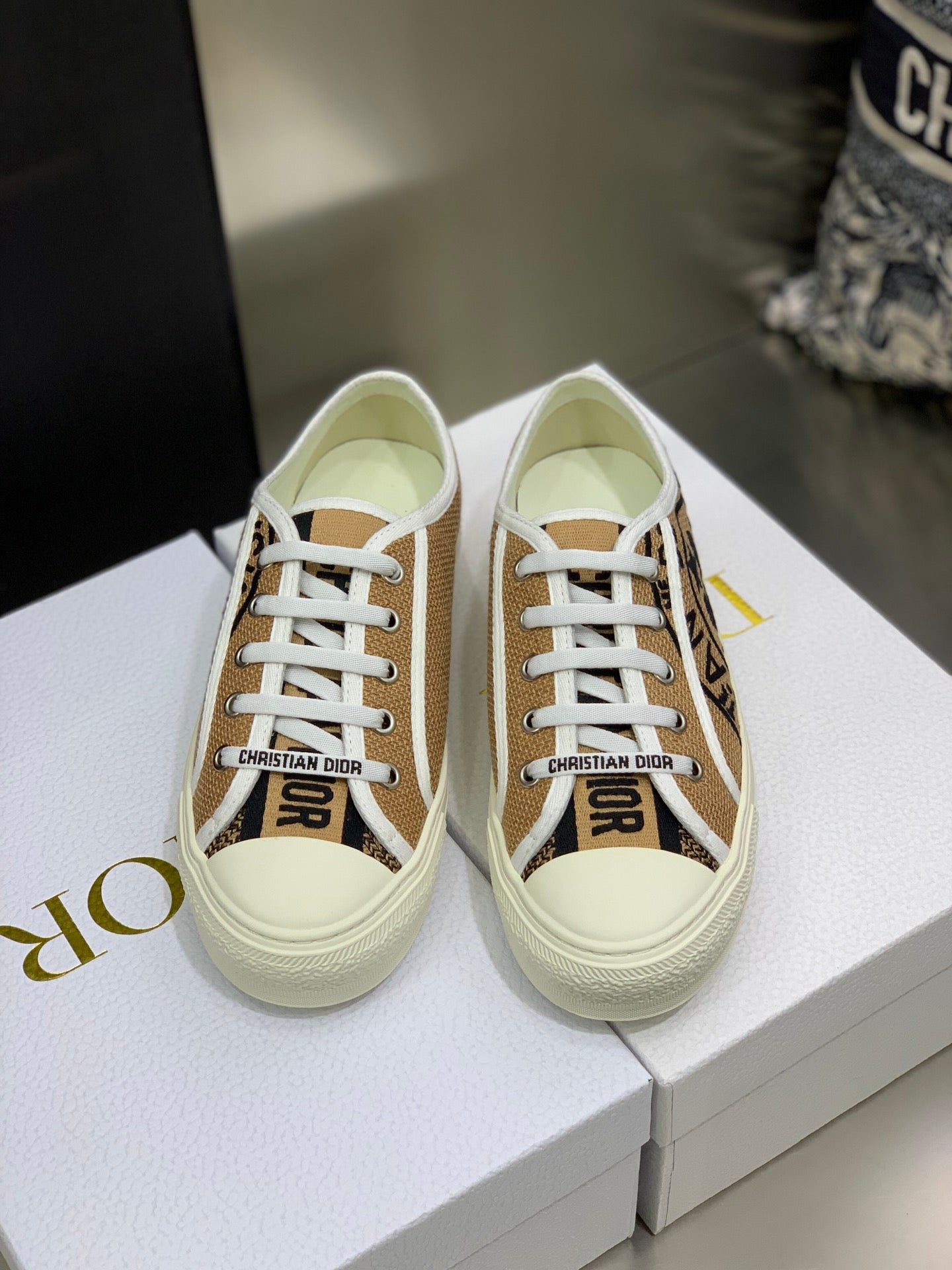 Luxury Shoes - Top QualityR - 1058