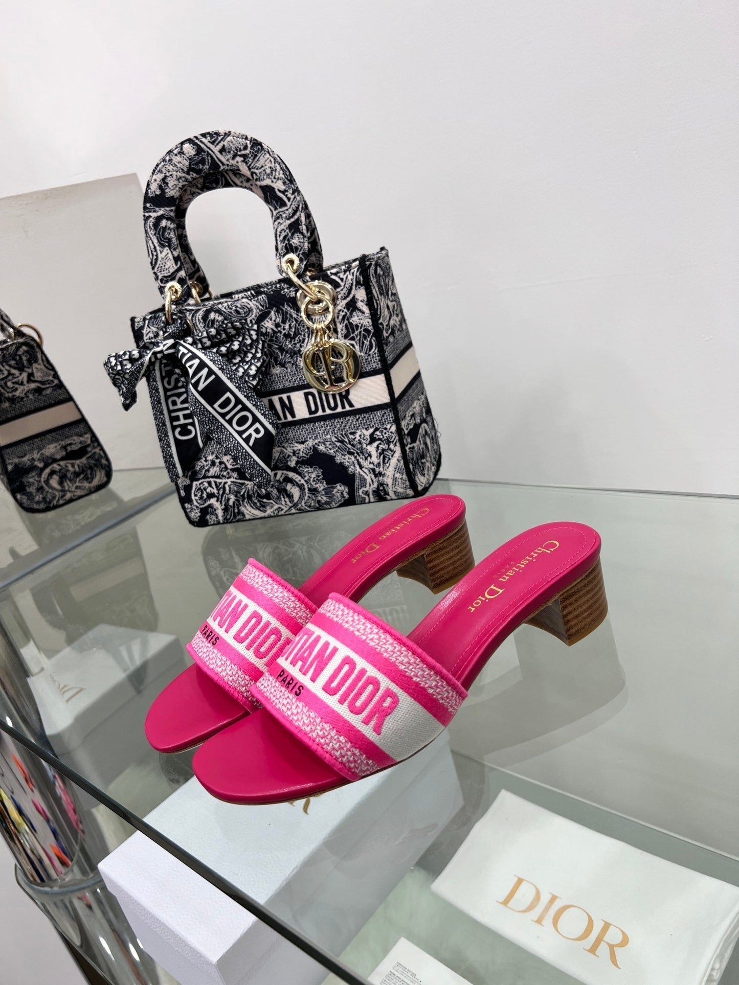 Luxury Shoes - Top QualityR - 1284