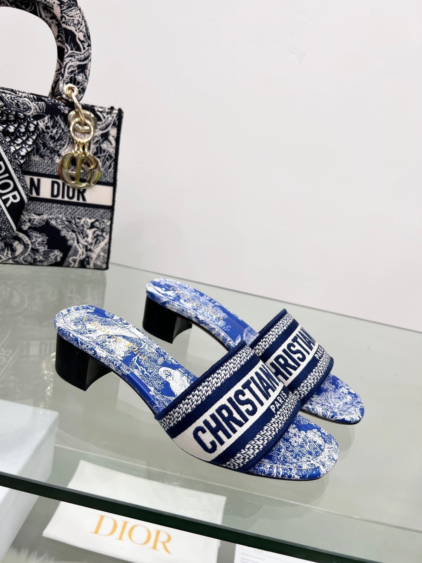 Luxury Shoes - Top QualityR - 1288