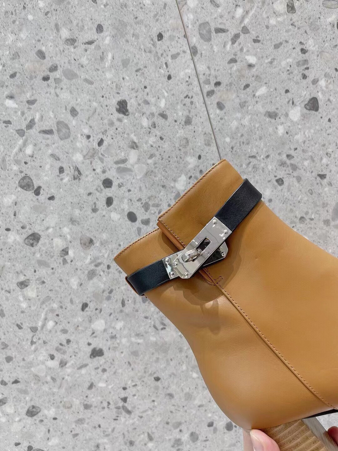 Luxury Shoes - Top QualityS - 658