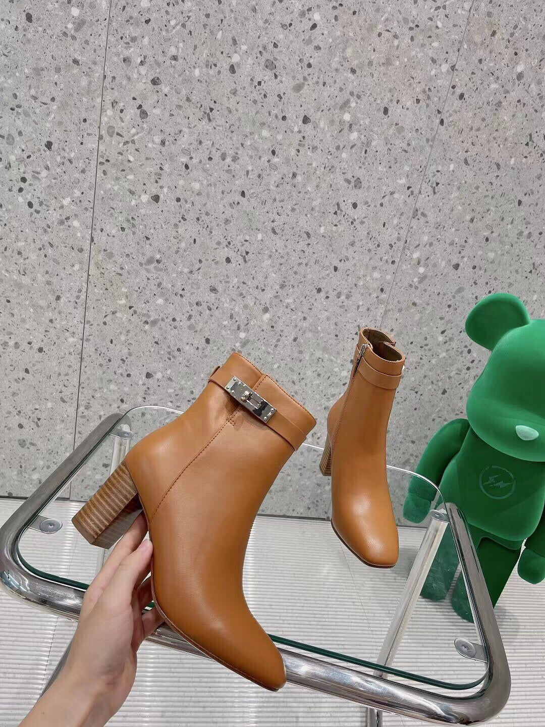 Luxury Shoes - Top QualityS - 660