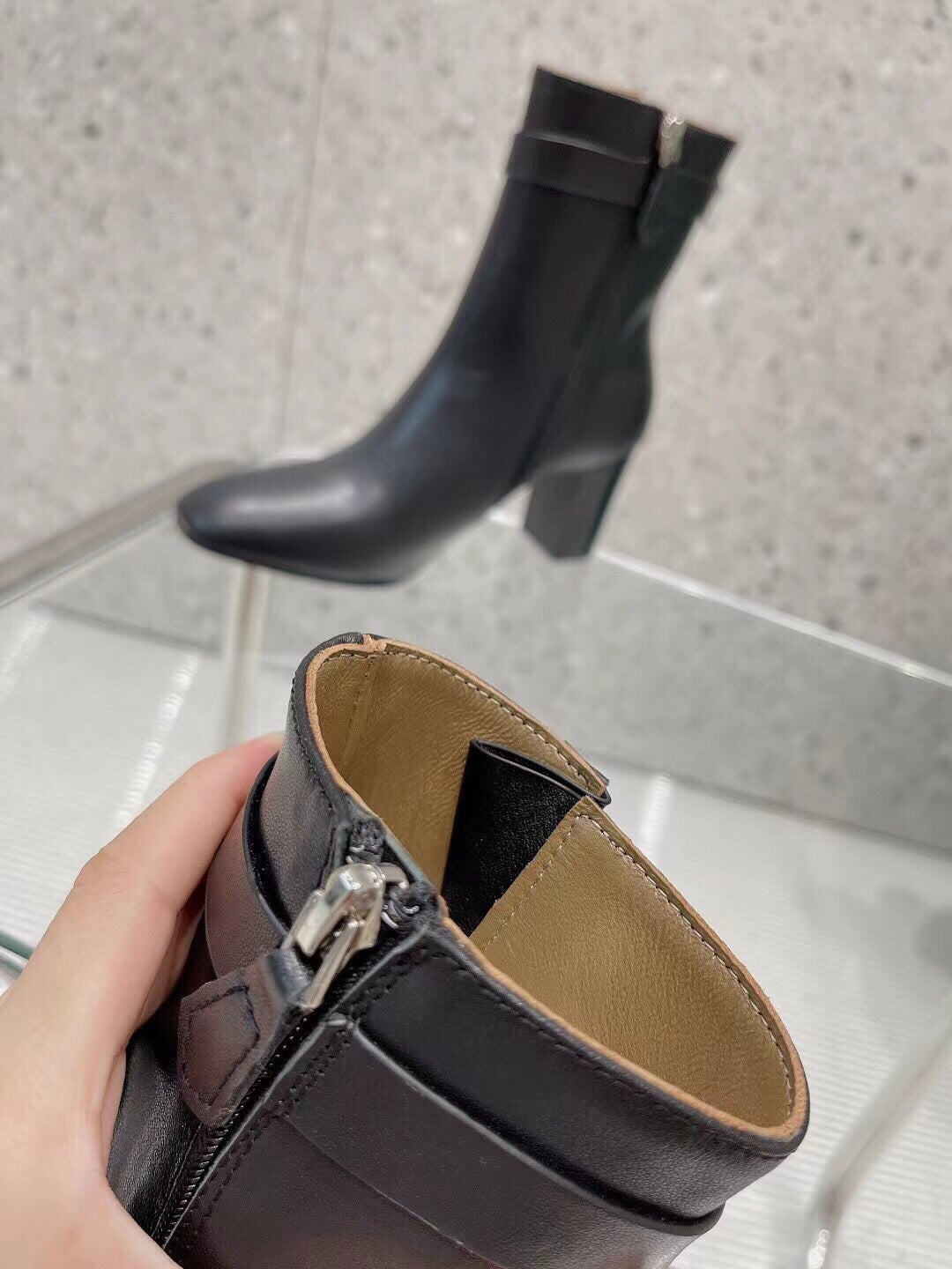 Luxury Shoes - Top QualityS - 661
