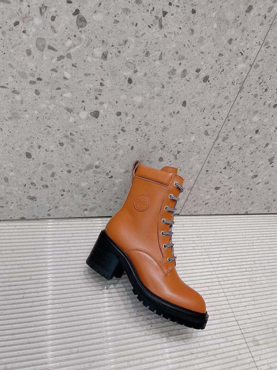 Luxury Shoes - Top QualityS - 677
