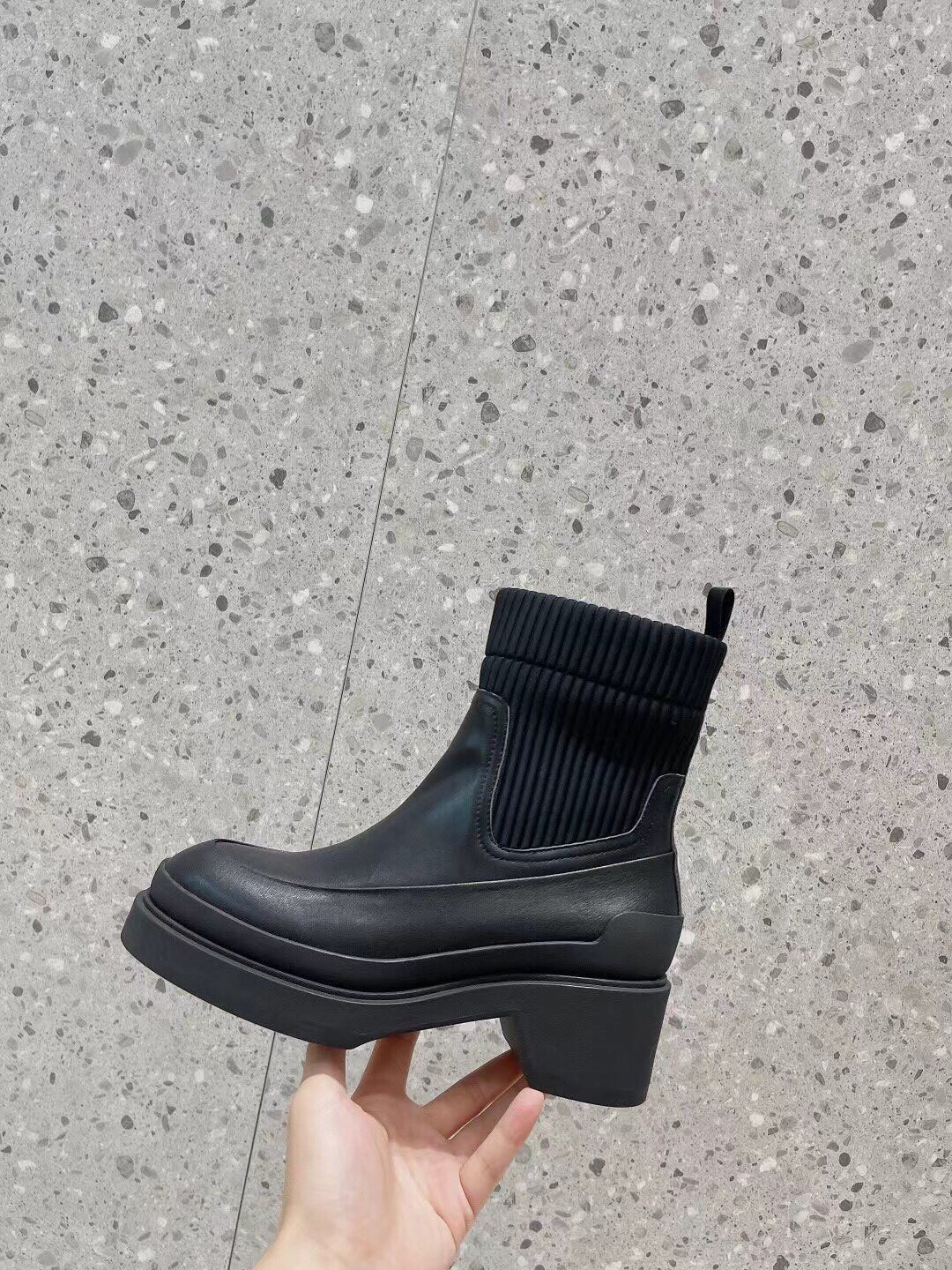 Luxury Shoes - Top QualityS - 674