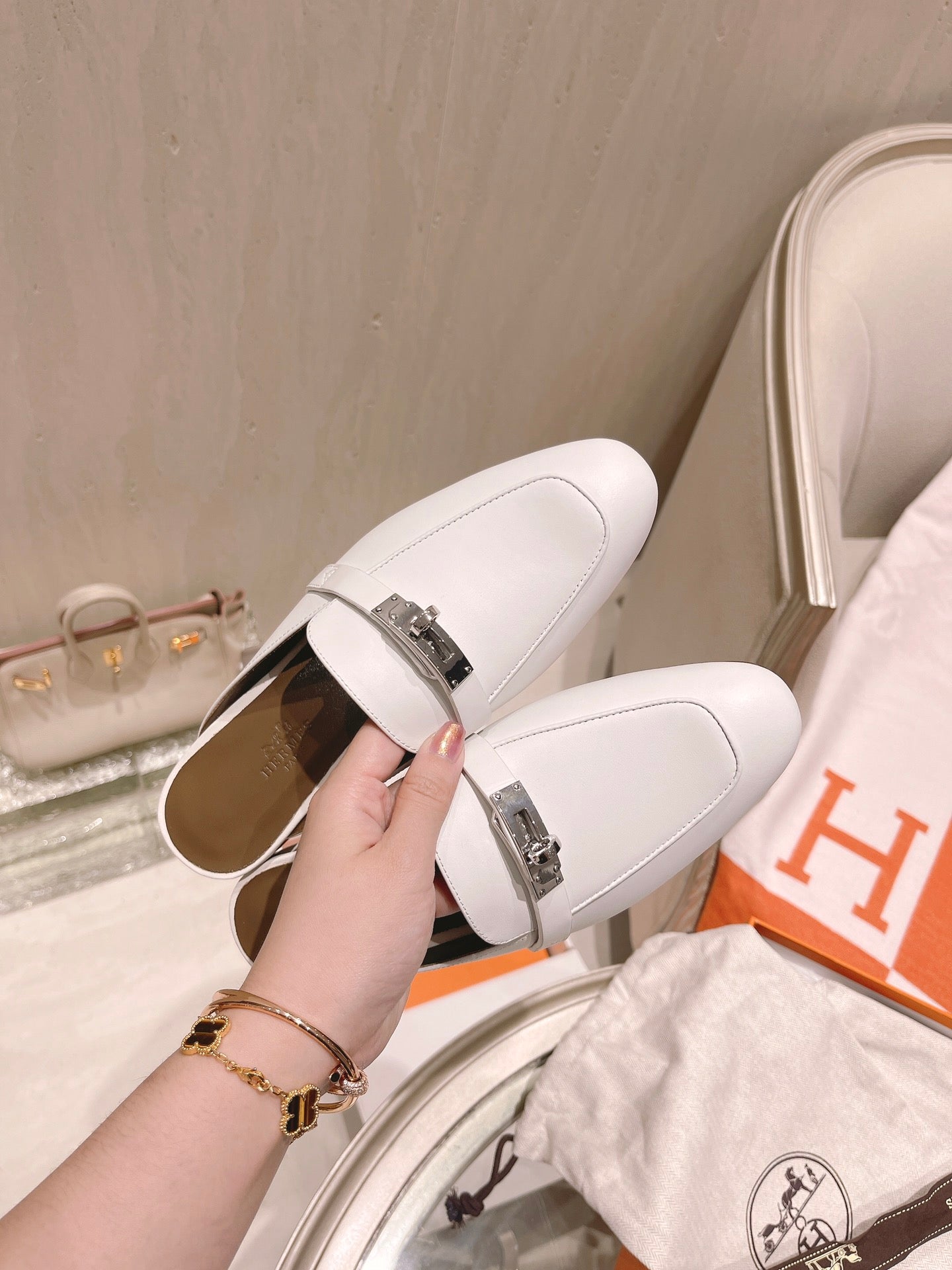 Luxury Shoes - Top QualityS - 639