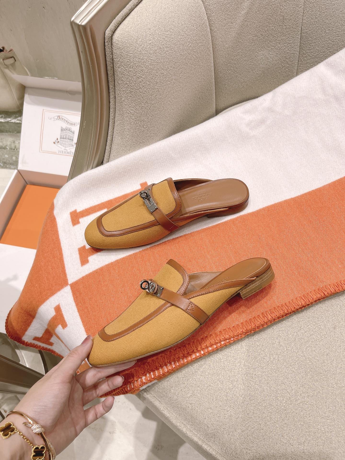 Luxury Shoes - Top QualityS - 634