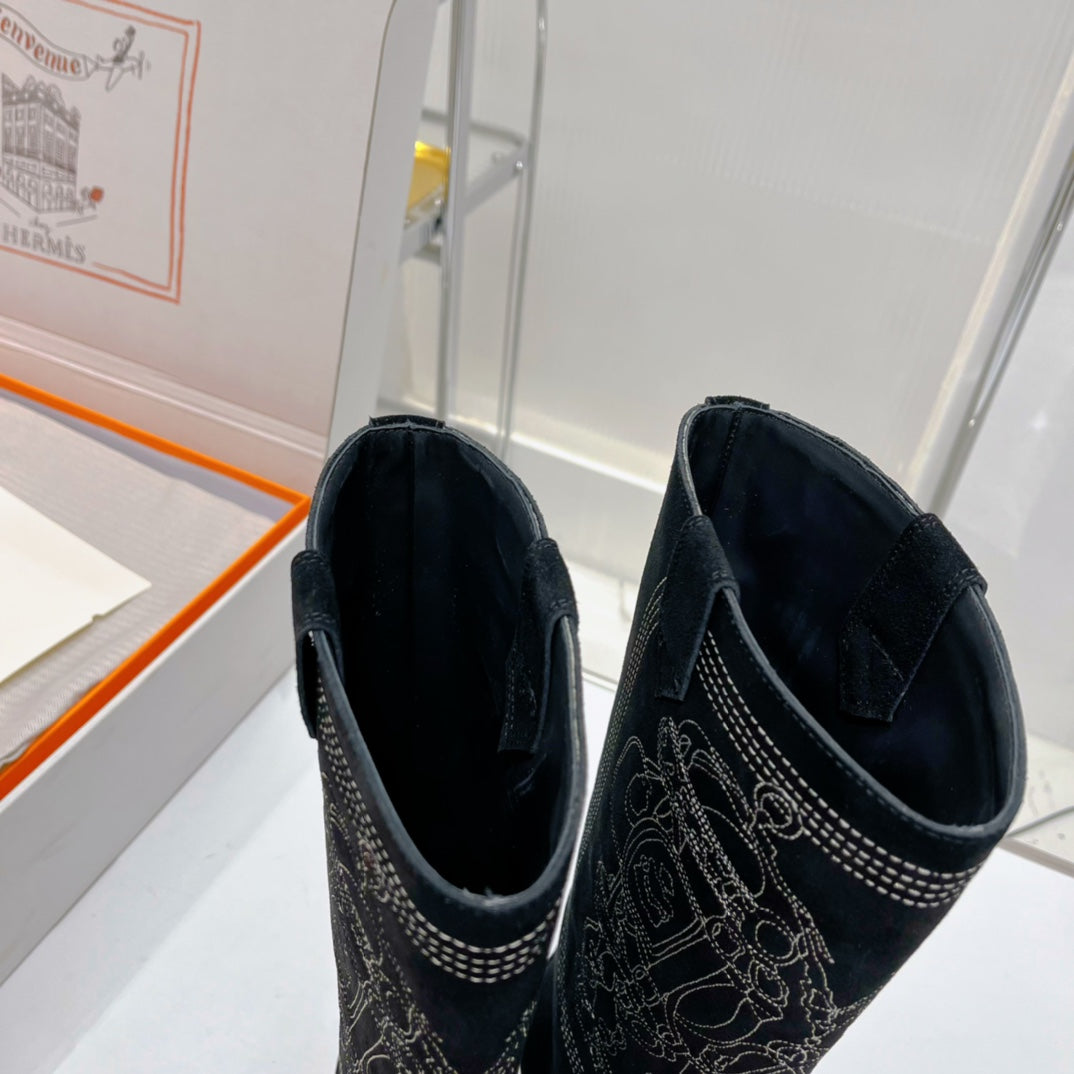 Luxury Shoes - Top QualityS - 575