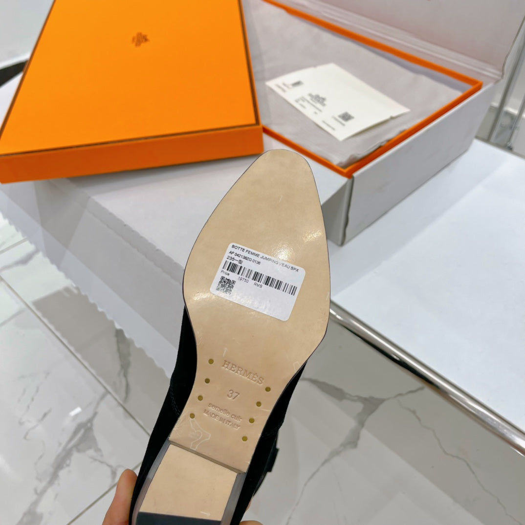 Luxury Shoes - Top QualityS - 575