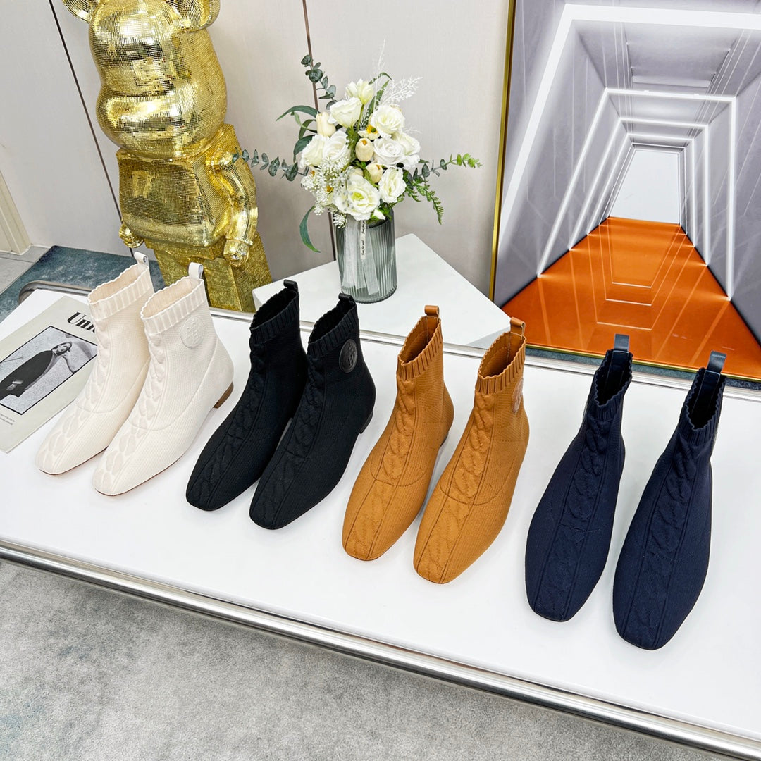 Luxury Shoes - Top QualityS - 560