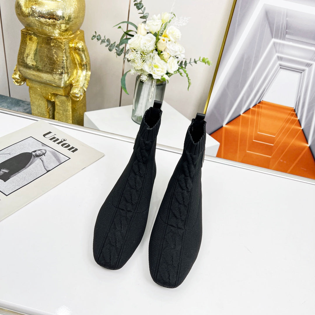 Luxury Shoes - Top QualityS - 560
