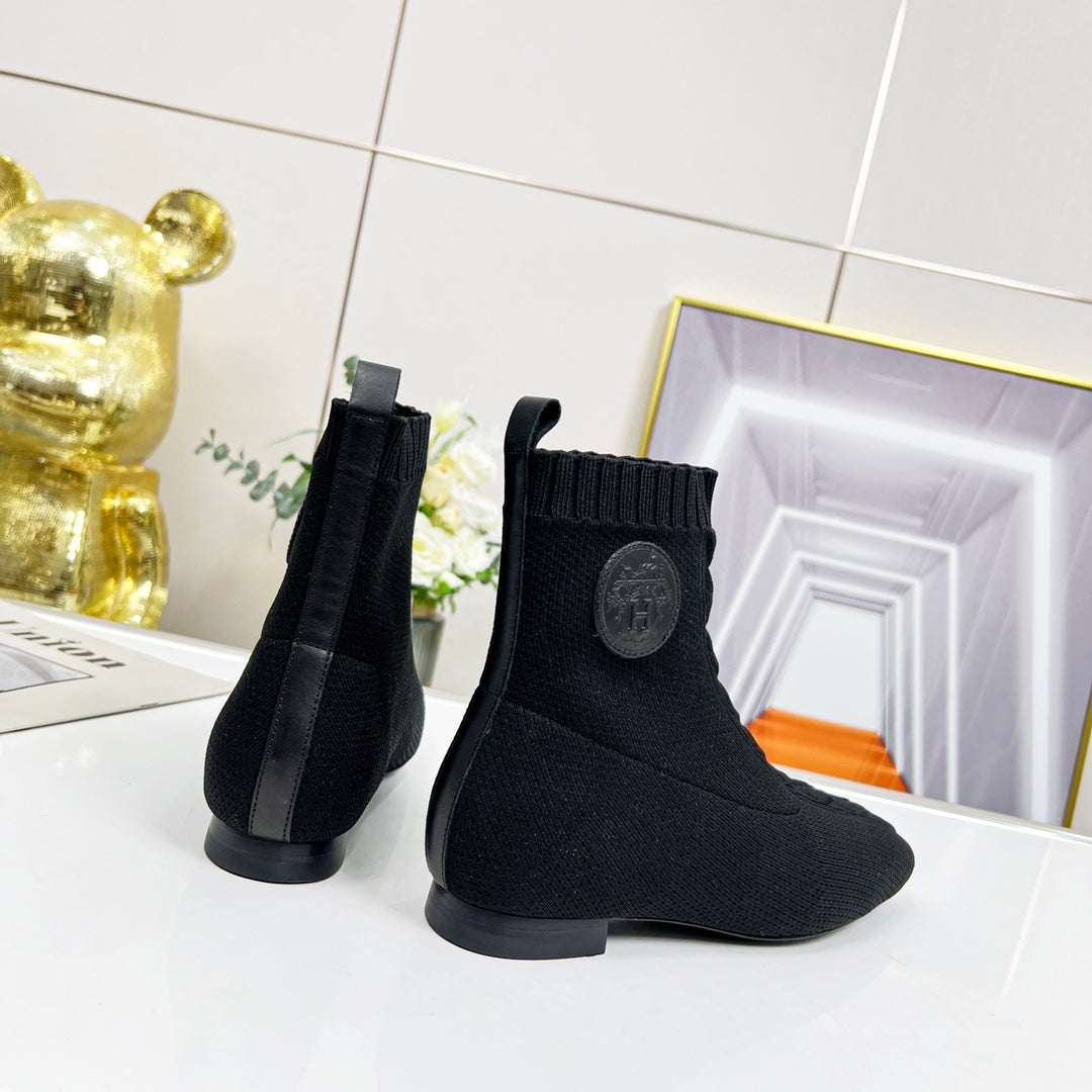 Luxury Shoes - Top QualityS - 560