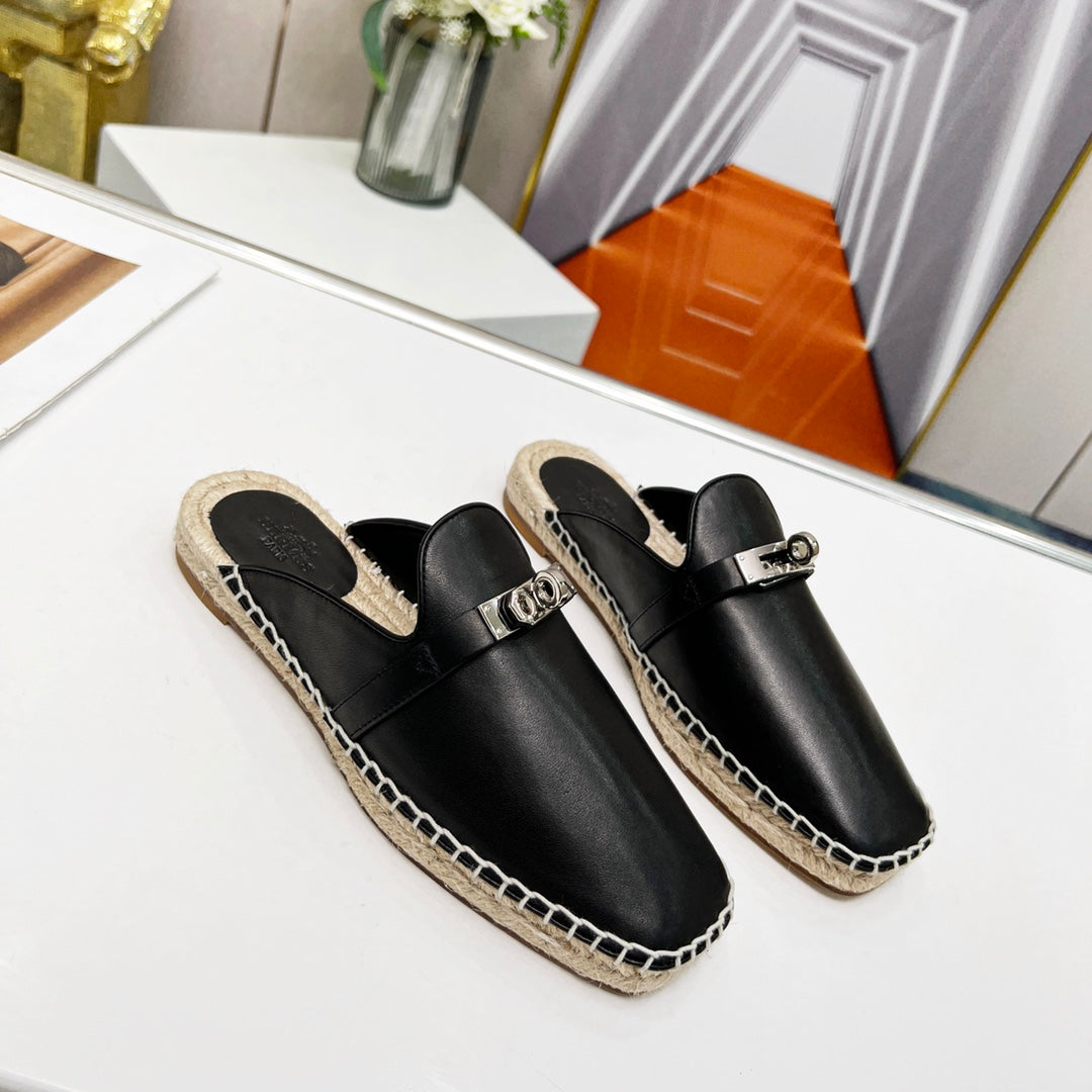 Luxury Shoes - Top QualityS - 555