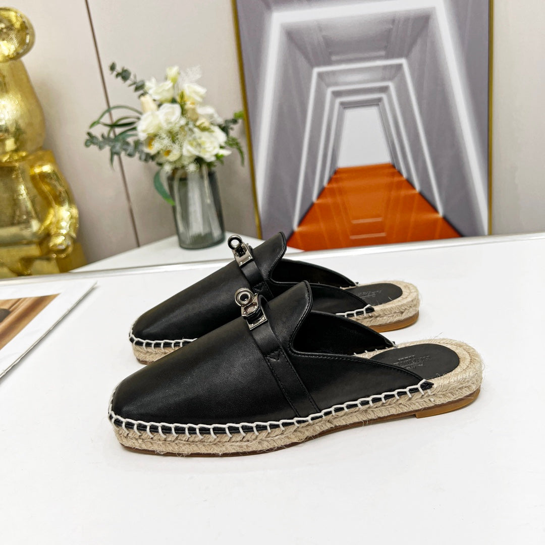 Luxury Shoes - Top QualityS - 555