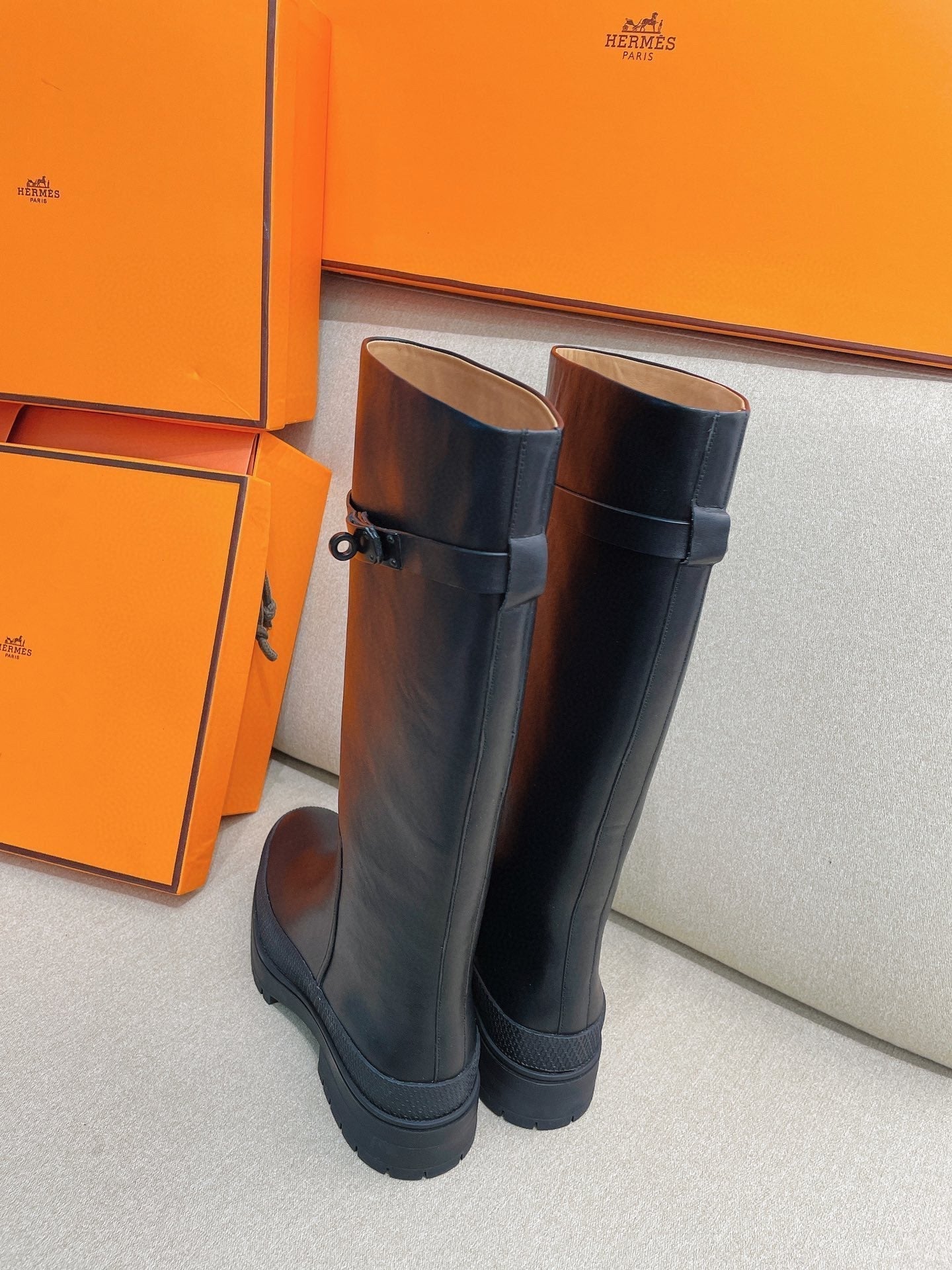 Luxury Shoes - Top QualityS - 573