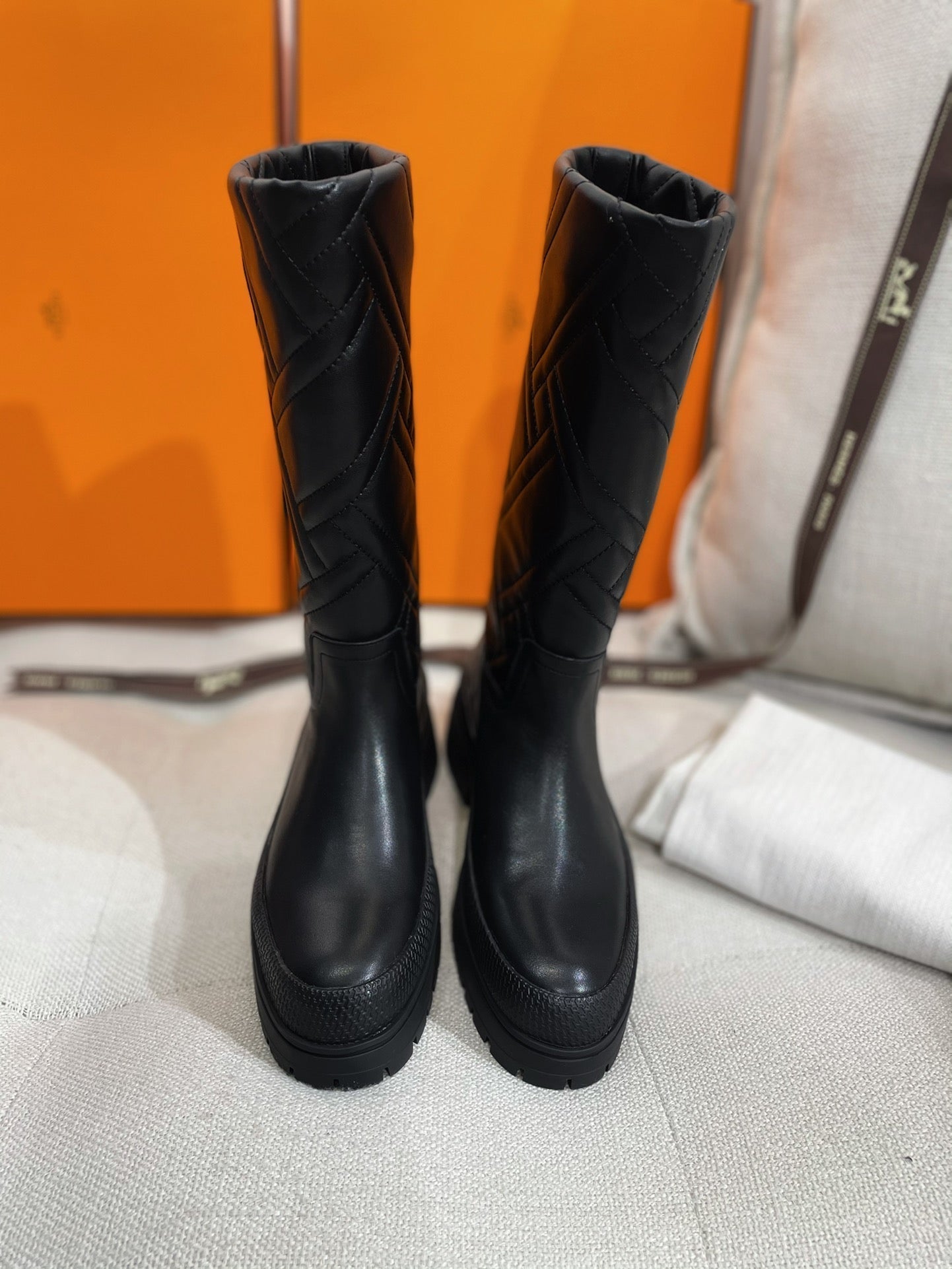 Luxury Shoes - Top QualityS - 570