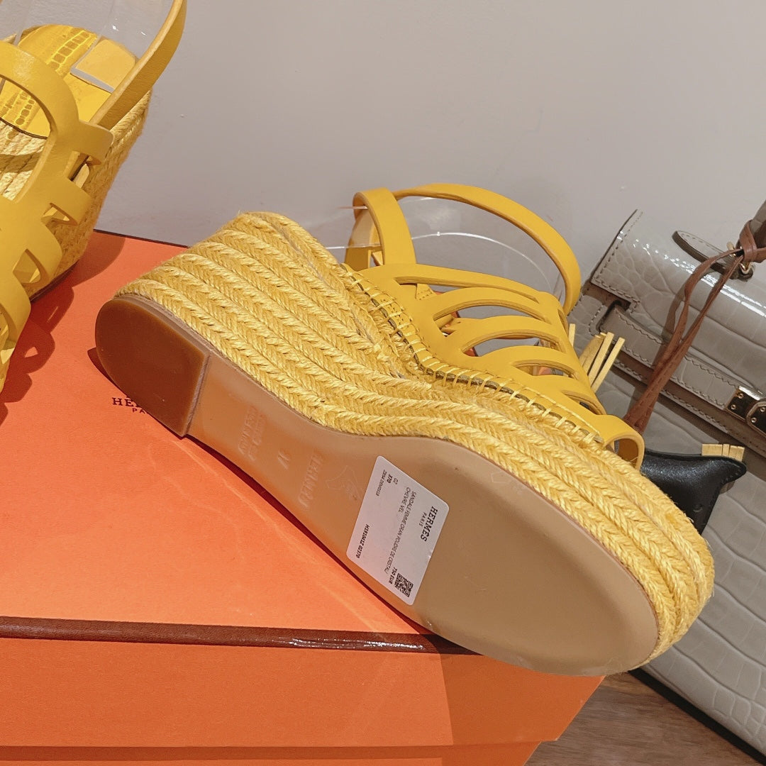 Luxury Shoes - Top QualityS - 260