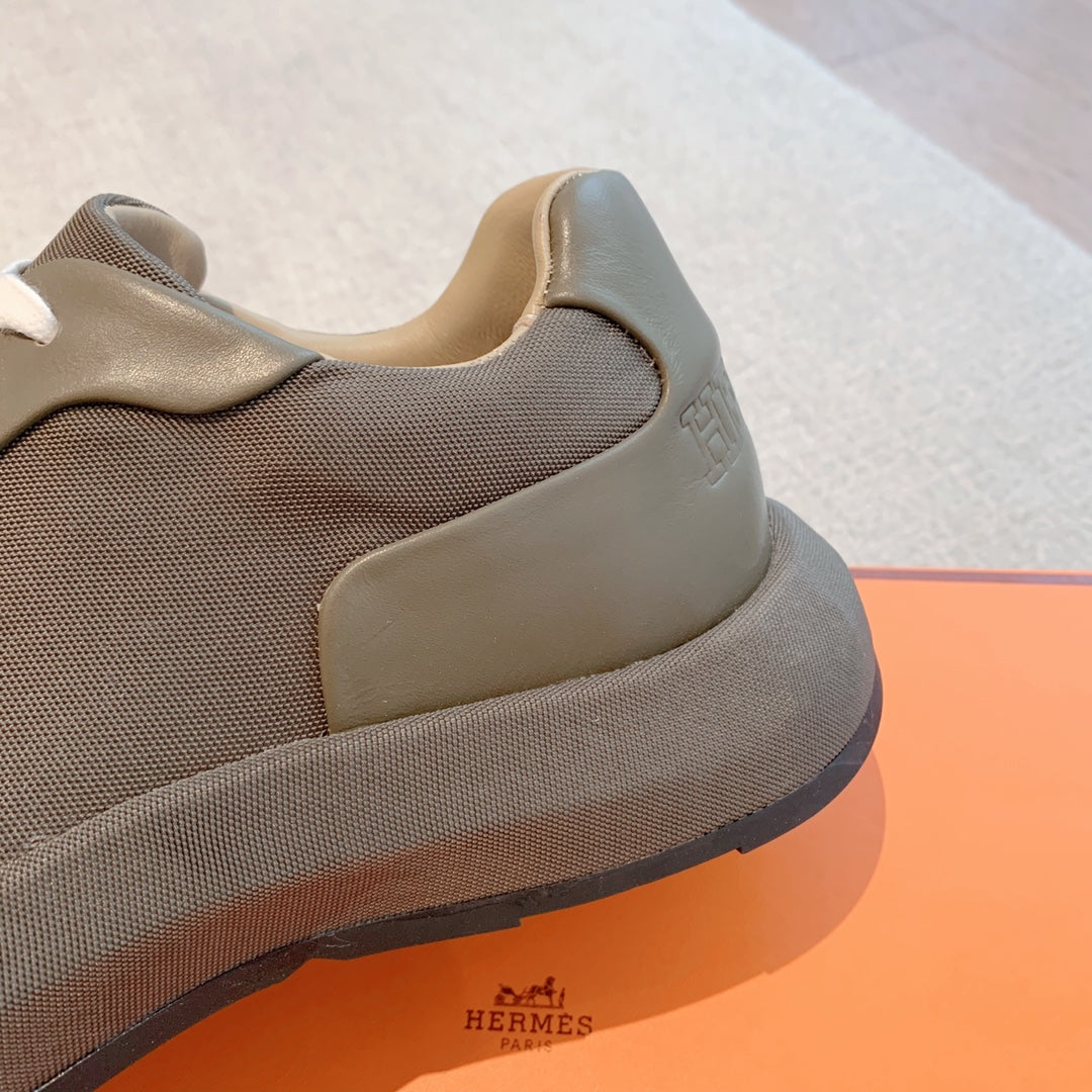Luxury Shoes - Top QualityS - 438