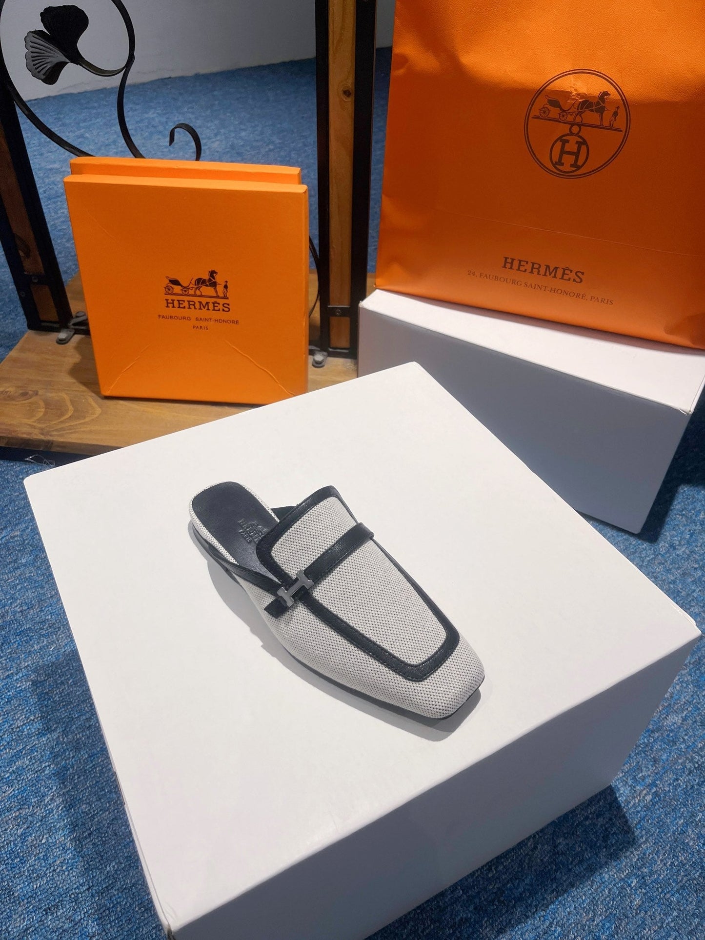 Luxury Shoes - Top QualityS - 332