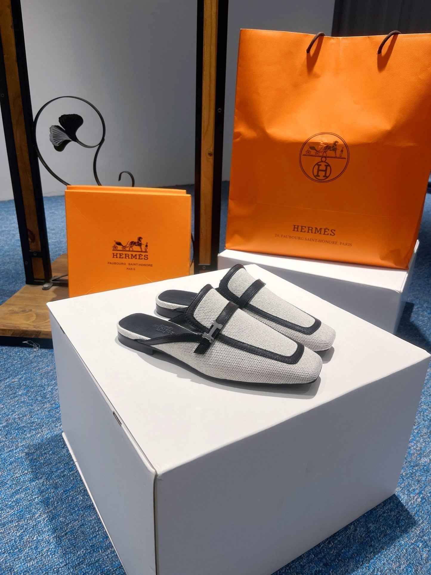 Luxury Shoes - Top QualityS - 332