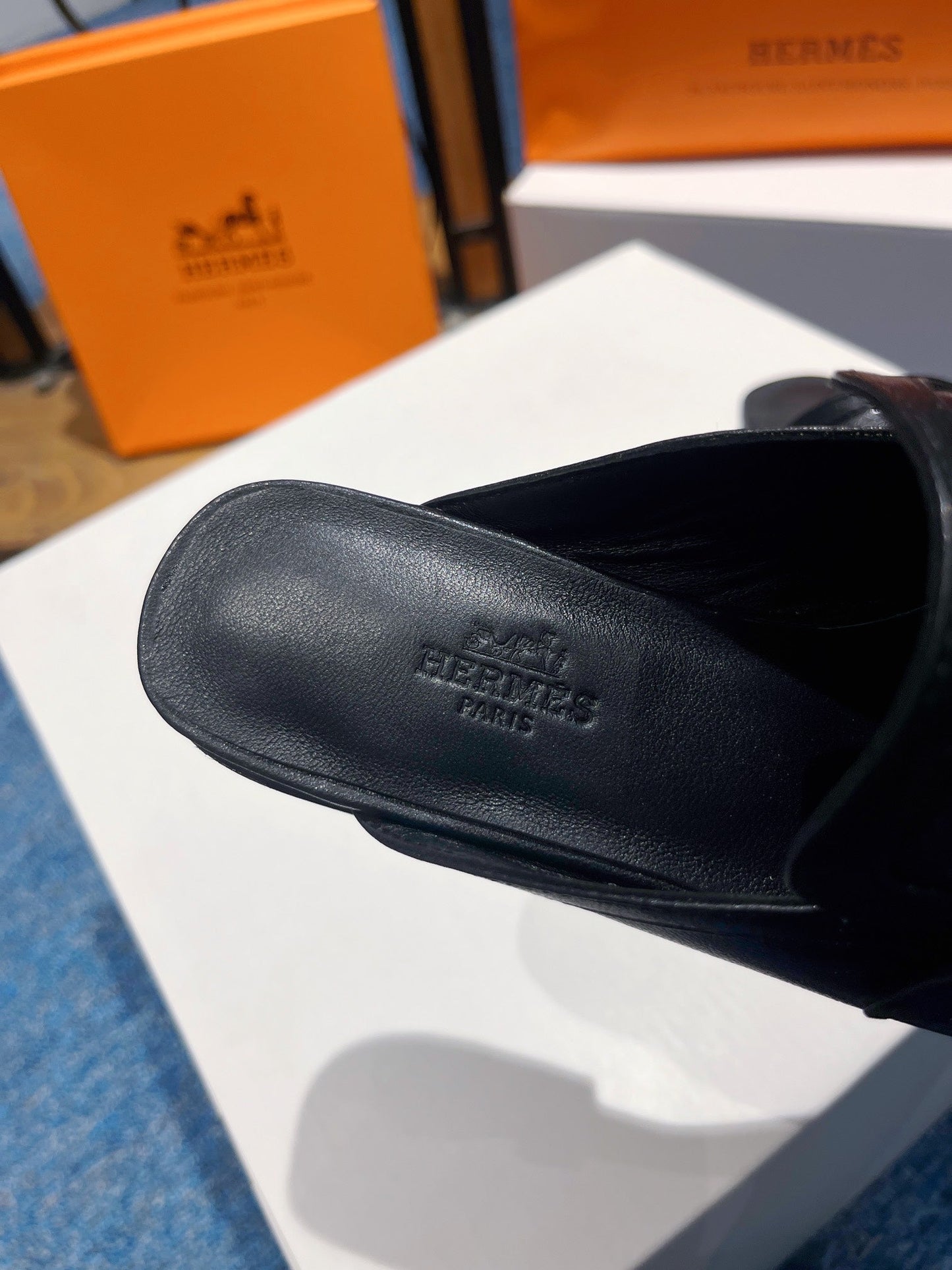 Luxury Shoes - Top QualityS - 330