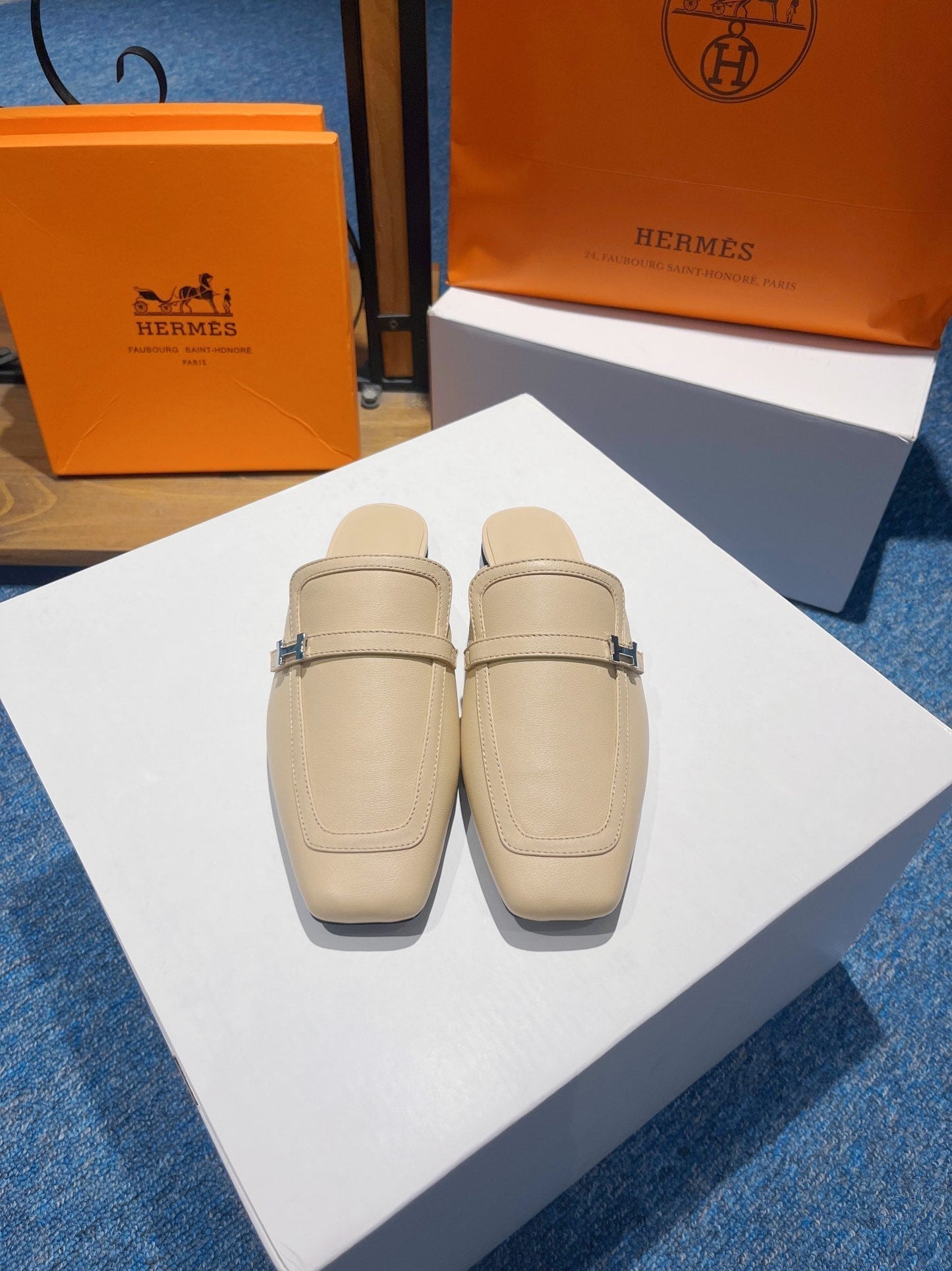 Luxury Shoes - Top QualityS - 331