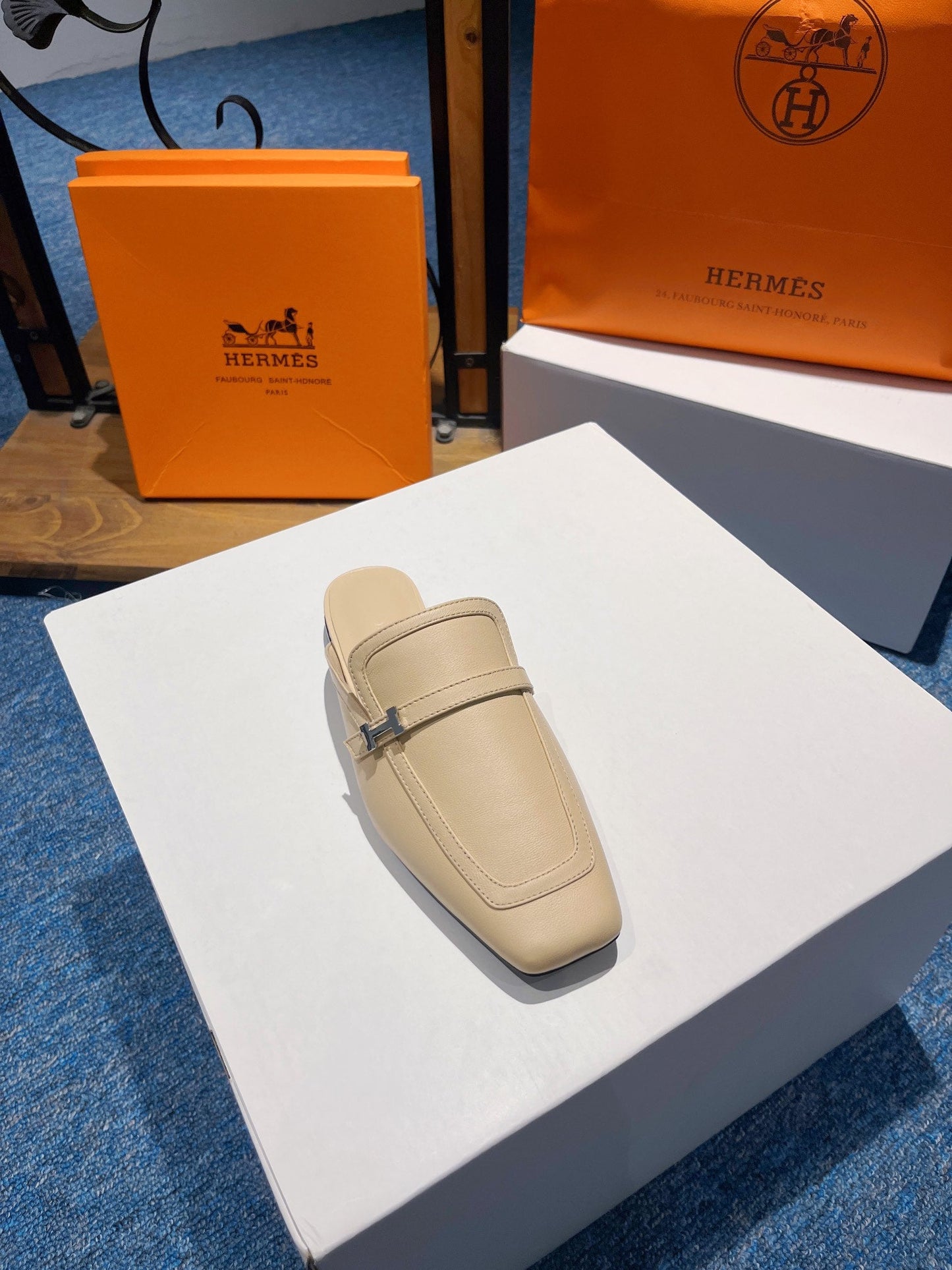 Luxury Shoes - Top QualityS - 331