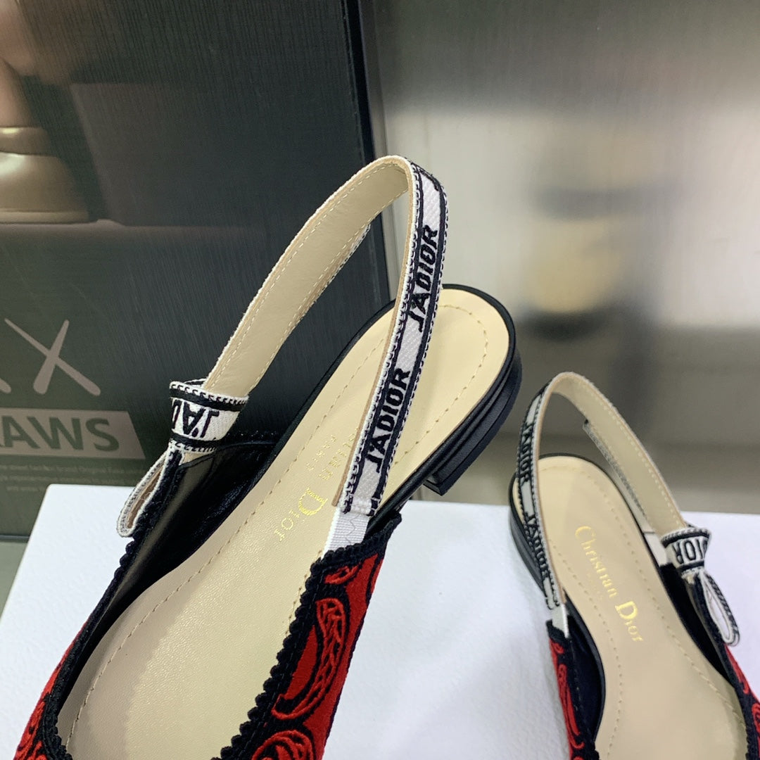 Luxury Shoes - Top QualityR - 582