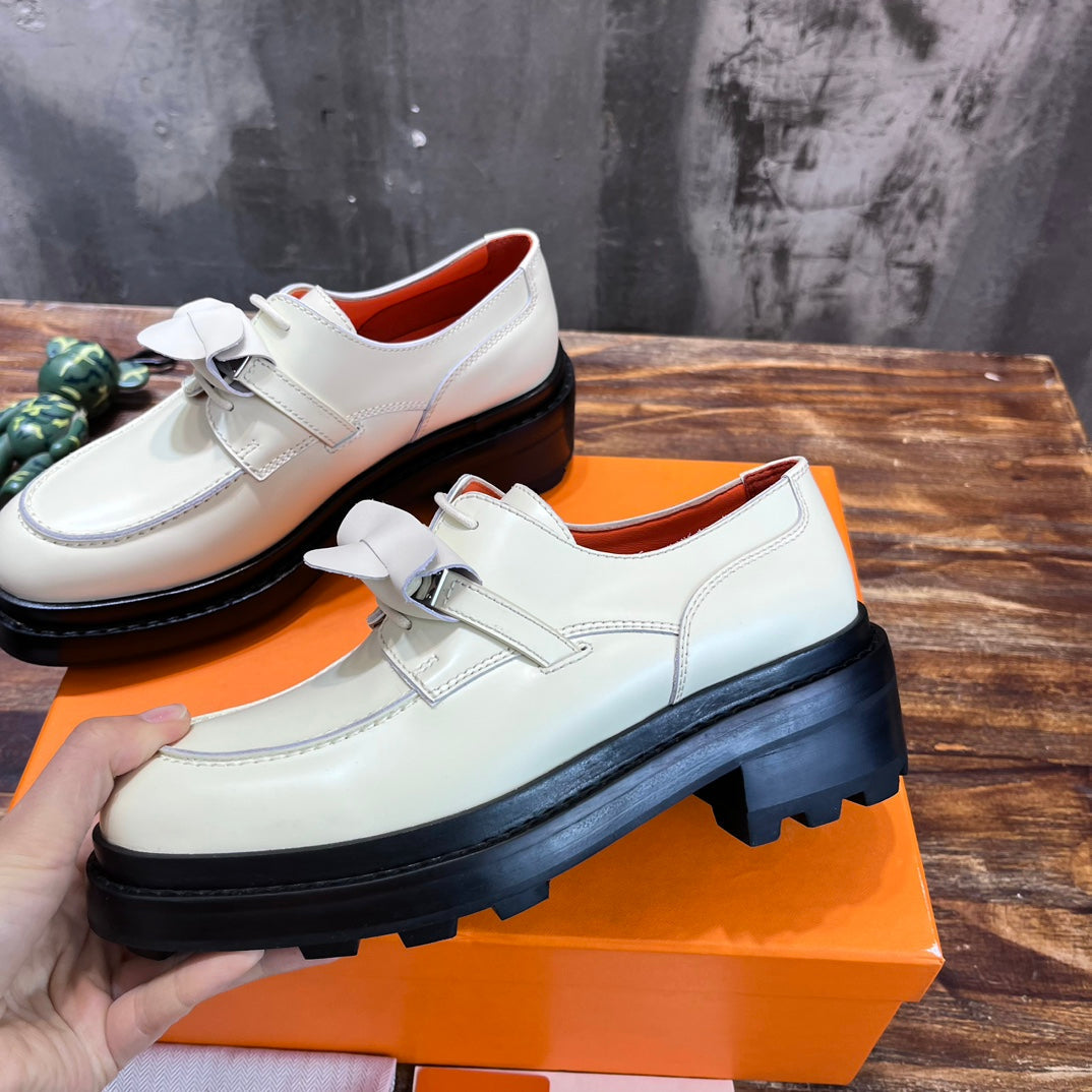 Luxury Shoes - Top QualityS - 335