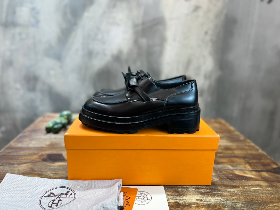 Luxury Shoes - Top QualityS - 334
