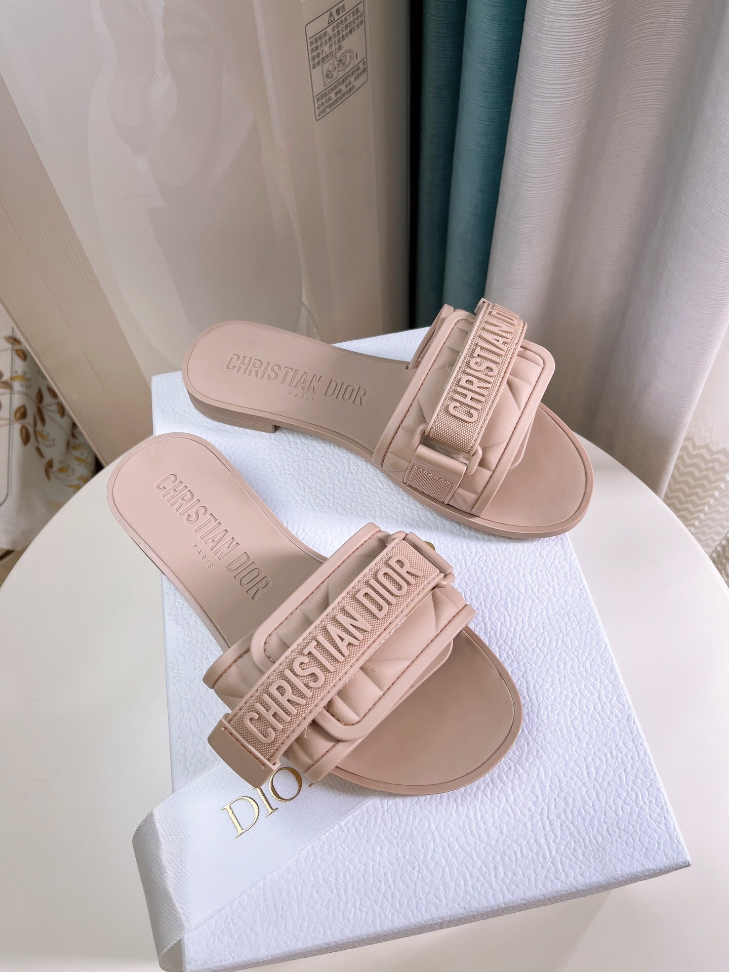 Luxury Shoes - Top QualityR - 525