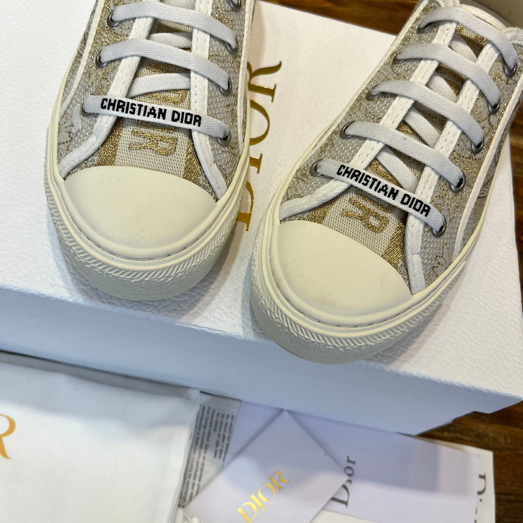 Luxury Shoes - Top QualityR - 555