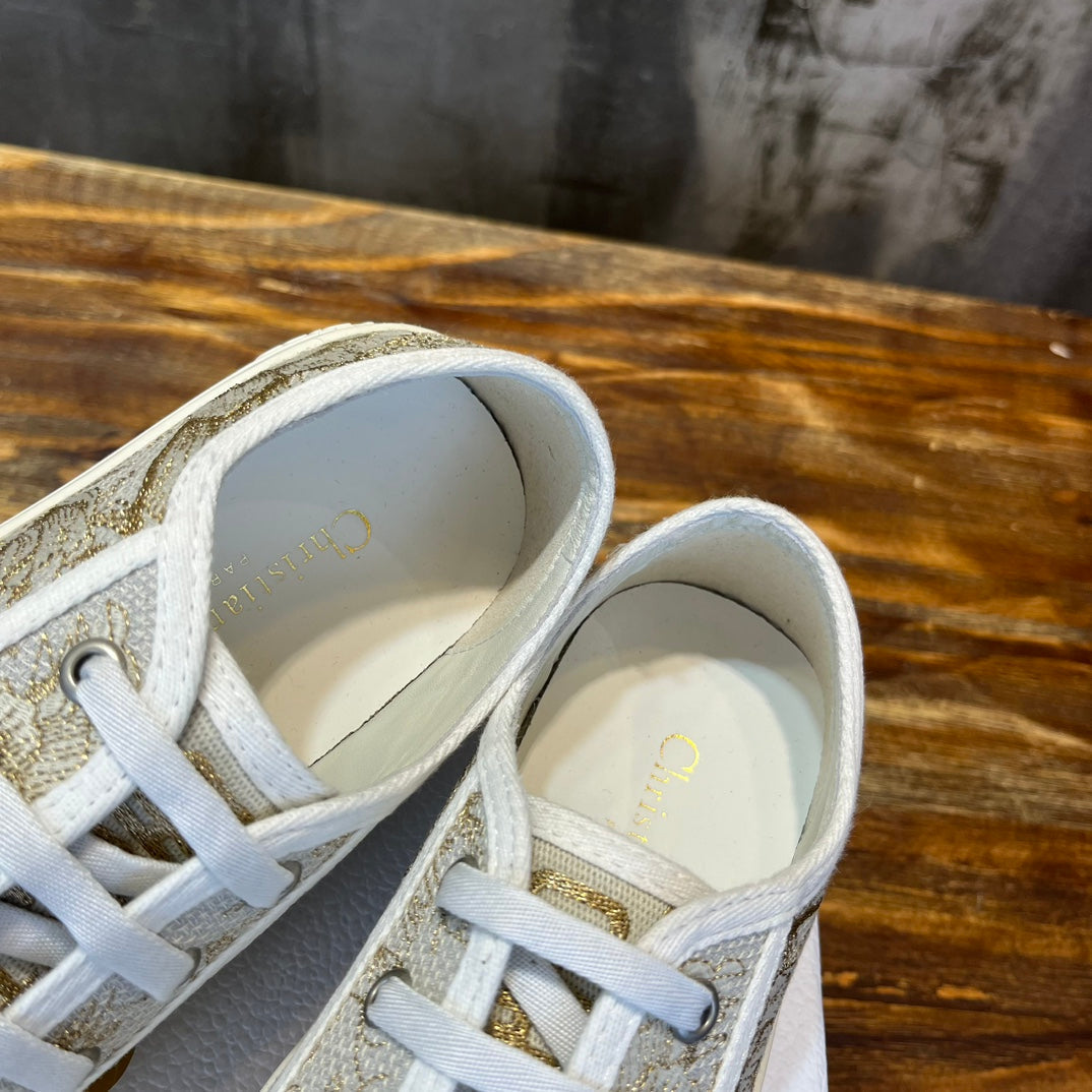 Luxury Shoes - Top QualityR - 555