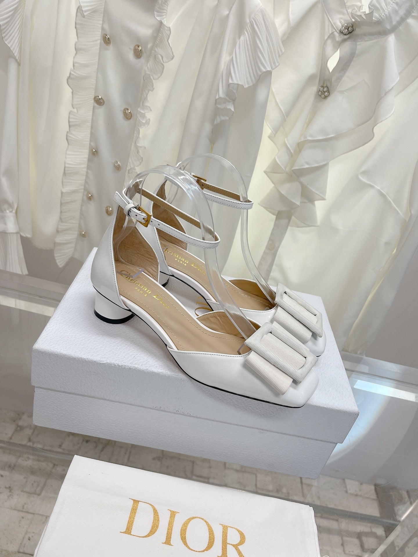 Luxury Shoes - Top QualityR - 411