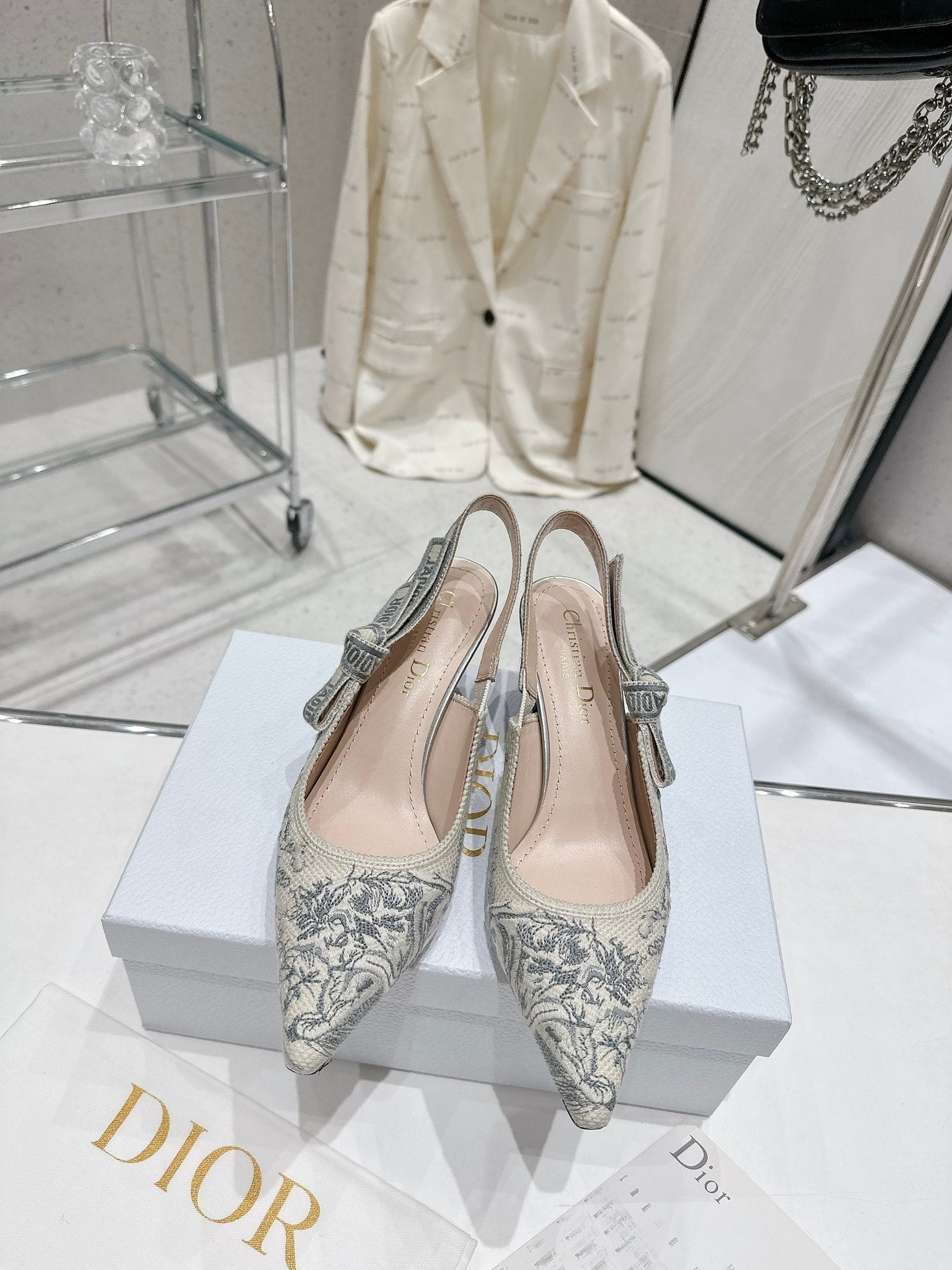Luxury Shoes - Top QualityR - 438