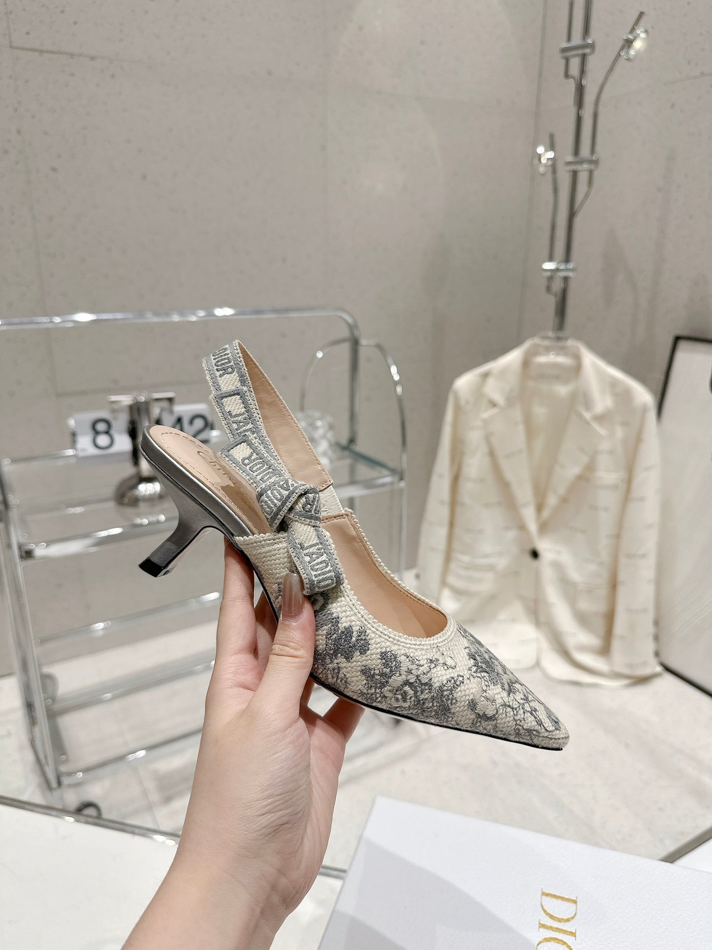 Luxury Shoes - Top QualityR - 438